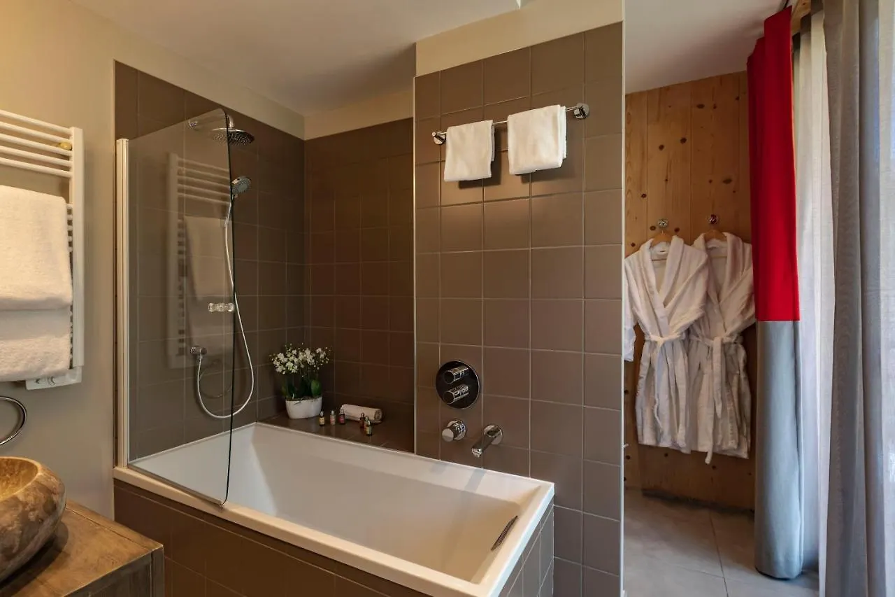 L'Aiguille Grive Chalets Hotel Les Arcs