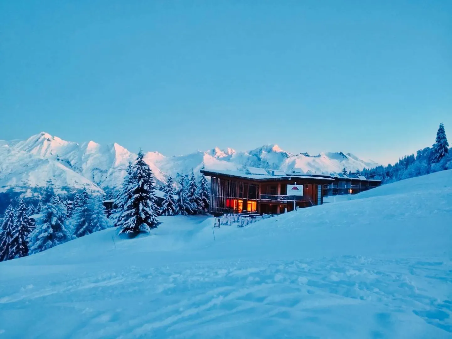 里艾奎勒格瑞维木屋酒店 Les Arcs