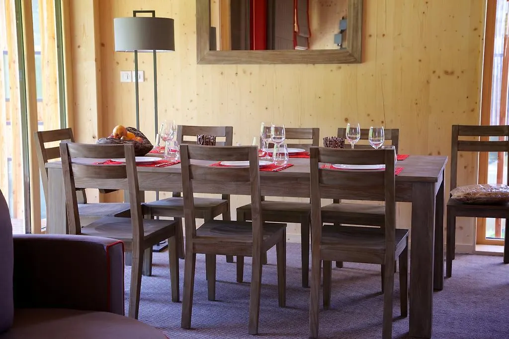 里艾奎勒格瑞维木屋酒店 Les Arcs